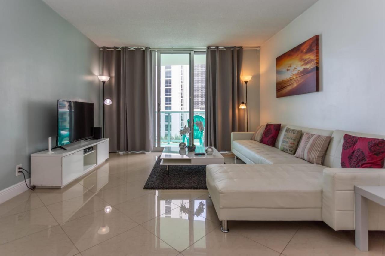 Apartments At Tides Hollywood Exterior foto